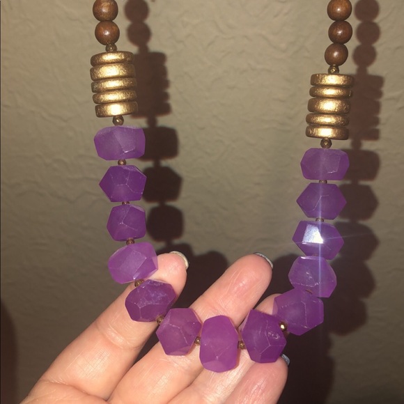 Betsy Pittard Designs necklace - Picture 2 of 3